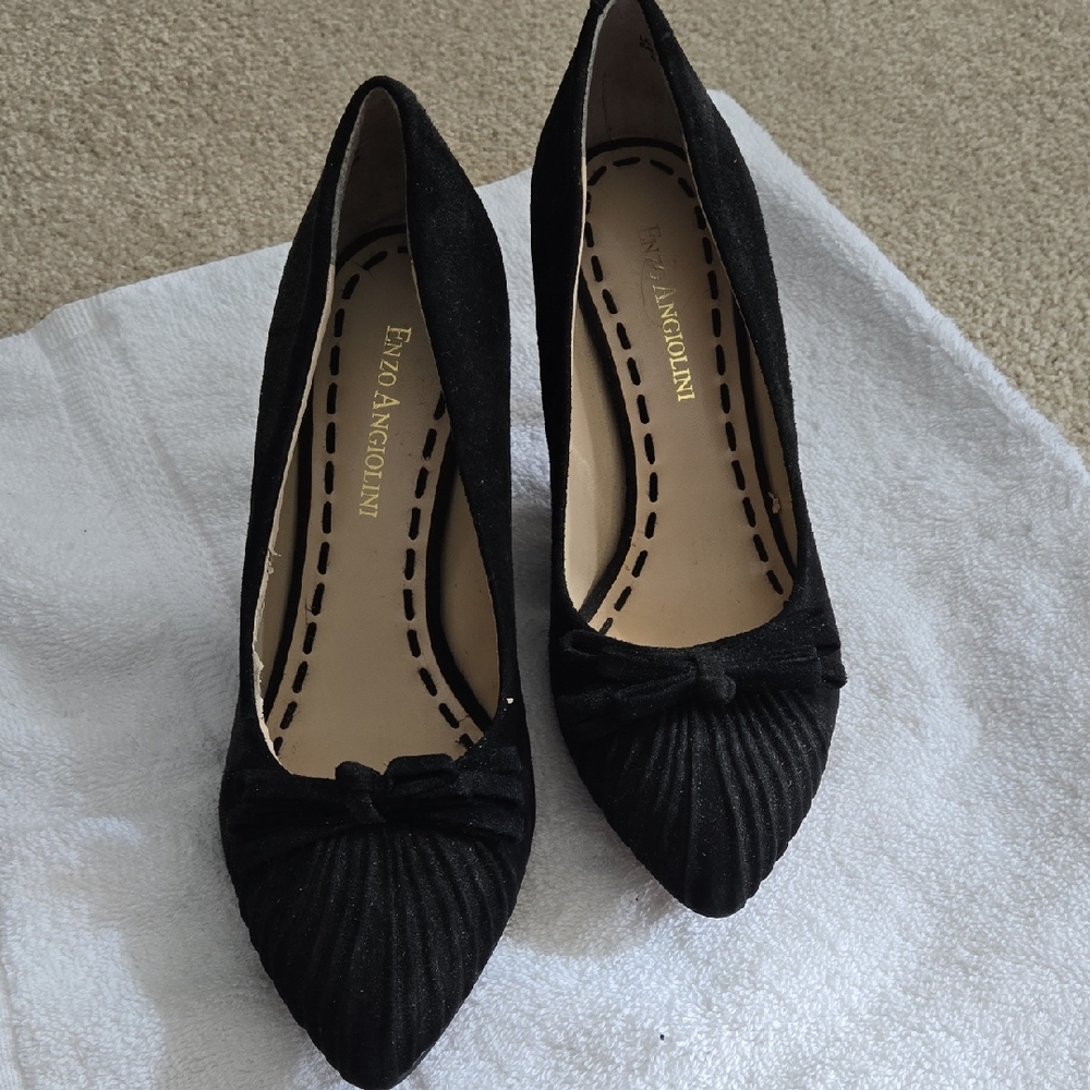 Enzo Angiolini Elegant Black Bow Heels